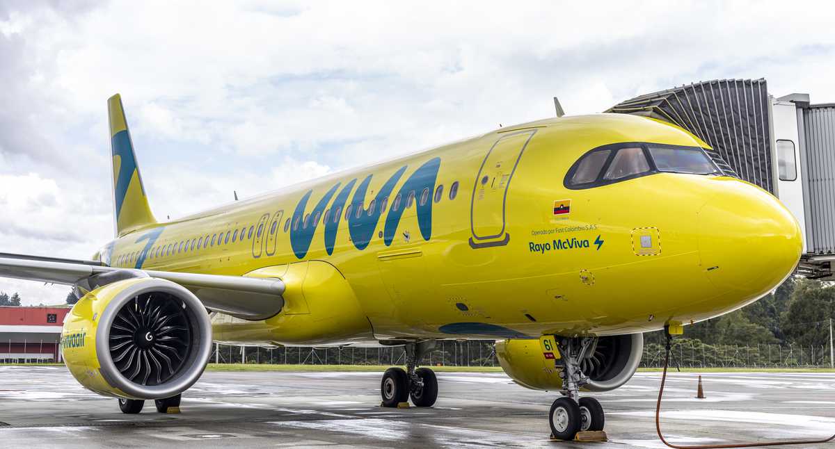 Aerolínea le ofreció vuelos a Marbelle para que salga del país 1 Aerolínea le ofreció vuelos a Marbelle para que salga del país Luego de conocer los resultados electorales de este domingo 19 de junio, muchos le han preguntado a la cantante Marbelle cuándo se va a ir del país y hasta una aerolínea se sumó al cuestionamiento, e incluso le ofreció algunos vuelos.