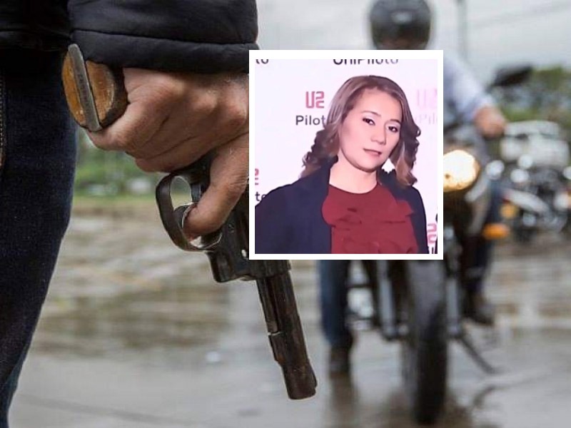 Lo que se sabe del homicidio de la mujer frente a sus hijos en Bosa 3 Lo que se sabe del homicidio de la mujer frente a sus hijos en Bosa Videos de cámaras de seguridad del sector detallan cómo los asesinos los estaban acechando y esperando el momento justo para cometer su aberrante acto. A mitad de cuadra, justo en frente de las oficinas de un proyecto inmobiliario, uno de los hombres sacó un arma de fuego y, en presencia de los dos niños de 5 y 11 años, le disparó a la mujer de 48 años por la espalda. Inmediatamente los dos hombres huyeron.