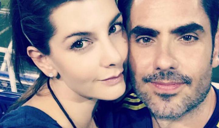 ¿Lincoln está arrepentido por separarse de Carolina? Esta sería la indirecta 1 ¿Lincoln está arrepentido por separarse de Carolina? Esta sería la indirecta Por una publicación dicen en redes que el actor estaría arrepentido por haberse separado de Carolina Cruz.