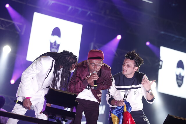 Listo el cartel de 'Hip Hop al Parque' 1 Listo el cartel de 'Hip Hop al Parque' Hip Hop celebra 25 años de existencia y lo hará como es habitual en el Parque Simón Bolívar los días 2 y 3 de julio. Una fiesta para los amantes de las distintas corrientes del hip hop en Bogotá, en la que habrá lugar para artistas que representan los sonidos clásicos de la vieja escuela y también para las nuevas tendencias, seguidas por miles de jóvenes en la ciudad.