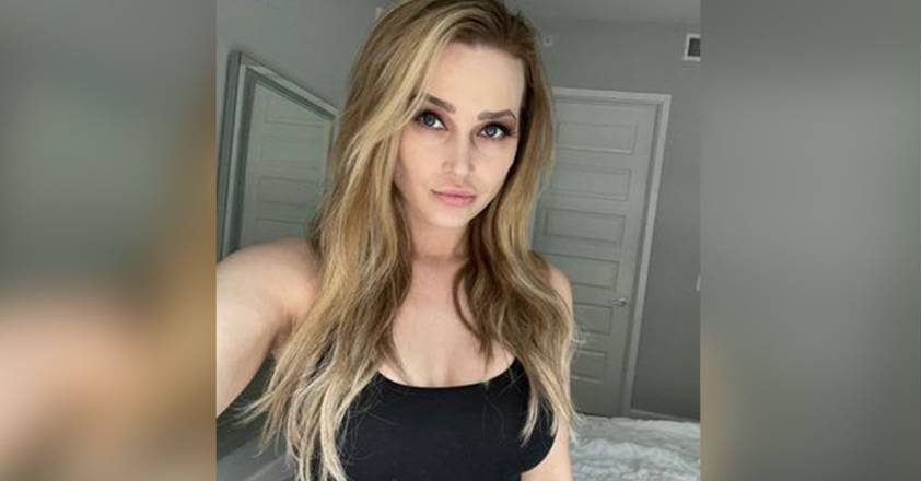Influencer que daba consejos sobre salud mental se quitó la vida Una influencer estadounidense, conocida por sus consejos en redes sociales, se quitó la vida a los 31 años de edad.
