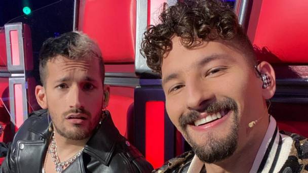 Ricardo Montaner se emberracó con sus hijos Mau y Ricky 1 Ricardo Montaner se emberracó con sus hijos Mau y Ricky En medio de las grabaciones de La Voz Argentina, el famoso cantante Ricardo Montaner no aguanto más y se enojó con sus dos hijos y hasta dio a entender que los desheredaría.