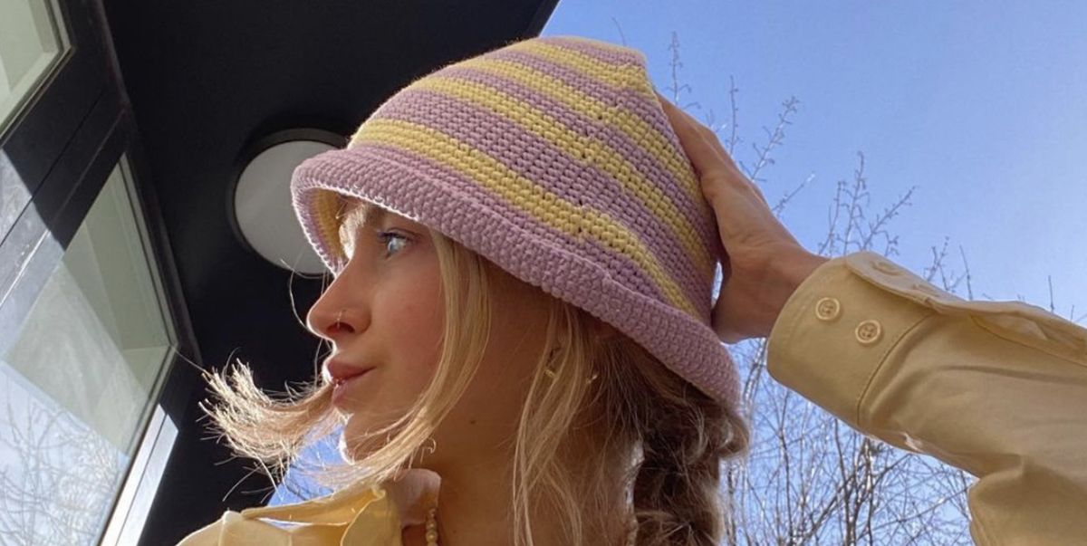 En moda femenina, el crochet está pisando fuerte 3 En moda femenina, el crochet está pisando fuerte La moda nunca para, siempre está innovando y volviendo. Eso lo podemos evidenciar con el crochet, las prendas que se están usando por estos días como arroz.