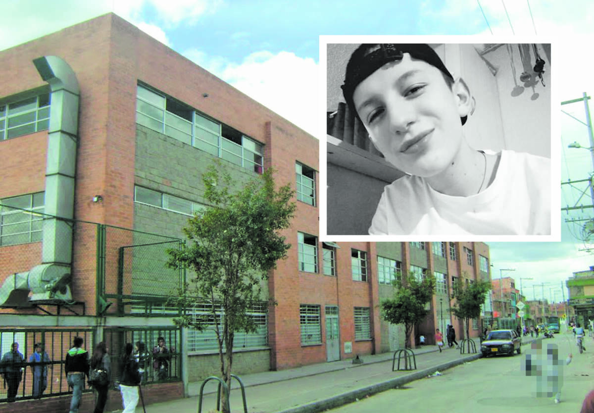¿Qué le pasó a José Mauricio? El adolescente apareció muerto en Kennedy Un extraño caso que involucra la muerte de un menor de 17 años, estudiante de una Institución Educativa Distrital de la localidad de Kennedy, fue denunciado en las últimas horas. Al lamentable caso lo cubre un halo de misterio que, a casi un mes del fallecimiento del joven, no se ha logrado establecer. Q’HUBO habló ayer con la madre del menor. Esta es la historia.