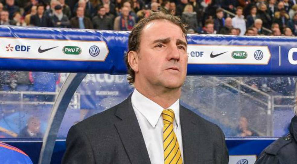 Néstor Lorenzo: nuevo técnico de la Selección Colombia El argentino Néstor Lorenzo será el nuevo técnico de la Selección Colombia, según reveló la tarde de este jueves el comentarista Martin Liberman.