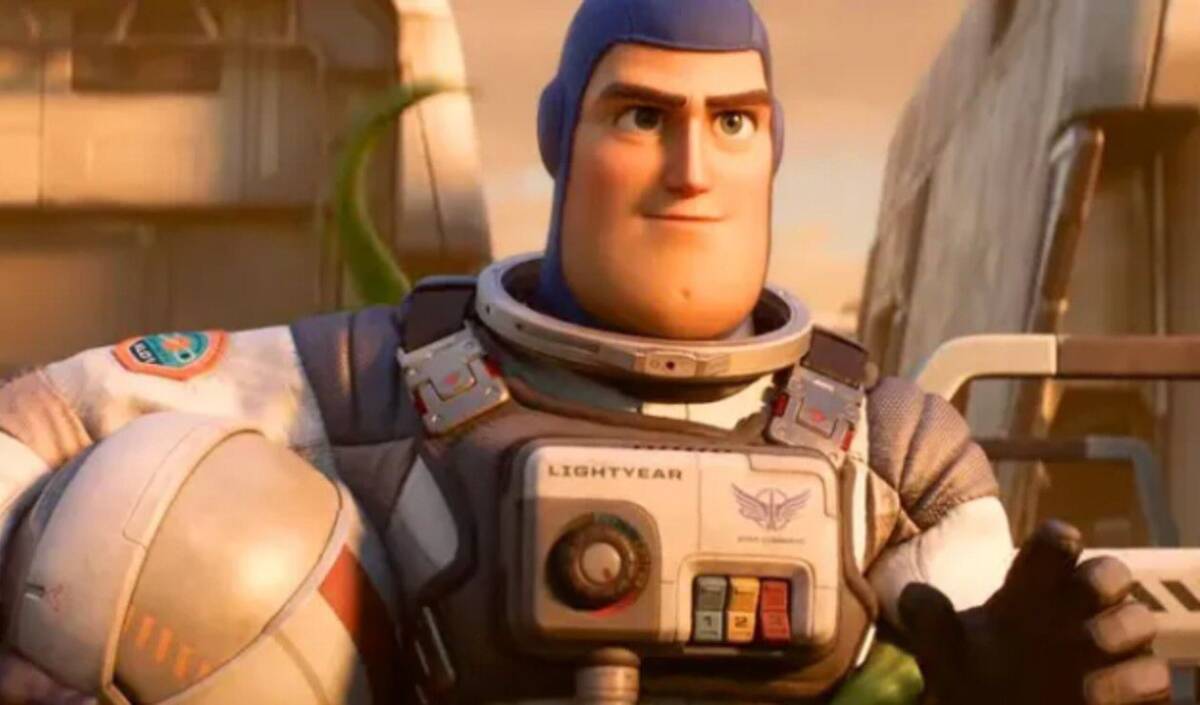 Ya se estrenó en Colombia la película animada de Buzz Lightyear 1 Ya se estrenó en Colombia la película animada de Buzz Lightyear Ya llegó a las salas de cine la película de Buzz Lightyear que cuenta la historia de este hombre espacial de “Toy Story”.