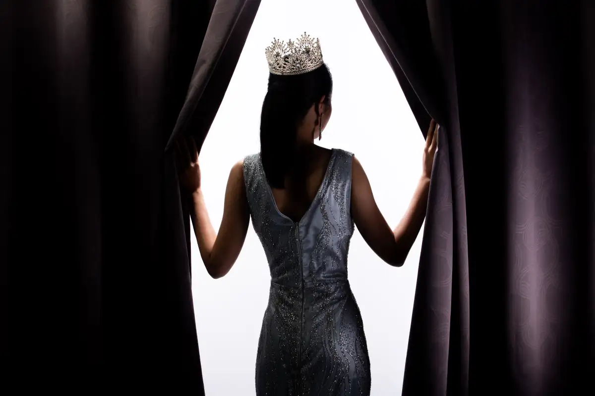 Famosa exreina de belleza muere en una cirugía Gleycy Correia era una reconocida exreina de belleza que murió luego de practicarse una cirugía que la dejó dos meses en estado de coma.