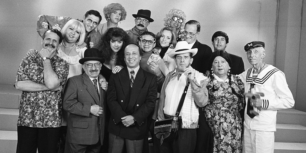 De 100 años murió 'Topolino', humorista de Sábados Felices Hace apenas 15 días, el recordado humorista 'Topolino', de Sábados Felices había cumplido sus 100 años, pero la tarde de este miércoles 1 de junio fue confirmada su muerte.