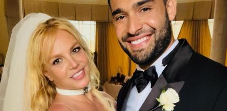 Esposo de Britney Spears dice que su matrimonio es "un cuento de hadas" Sam Asghari, flamante esposo de Britney Spears, se abrió en su primera entrevista después de casarse semanas atrás con la estrella estadounidense del pop: "Ha sido un cuento de hadas", dijo en un programa matutino de televisión transmitido este miércoles.