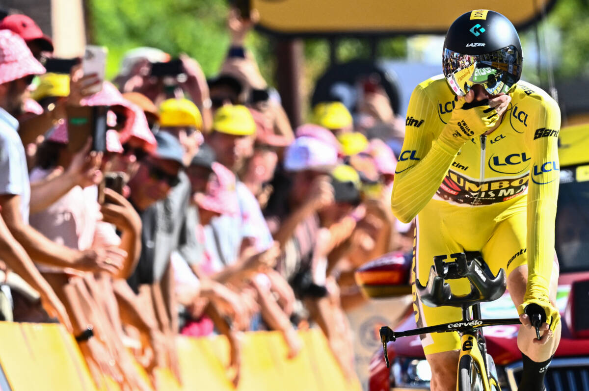 Nairo asegura el Top 10 en la general del Tour; Vingegaard, virtual campeón 1 Nairo asegura el Top 10 en la general del Tour; Vingegaard, virtual campeón La recta final del Tour de Francia es emocionante. Este sábado se corrió la penúltima fracción, que tuvo una contrarreloj de 40,7 kilómetros, y en la que el belga Wout van Aert fue el más rápido, llevándose la victoria. Logró su tercer triunfo en la competencia. Sin embargo, la jornada fue definitoria, ya que Jonas Vingegaard acaricia el título.