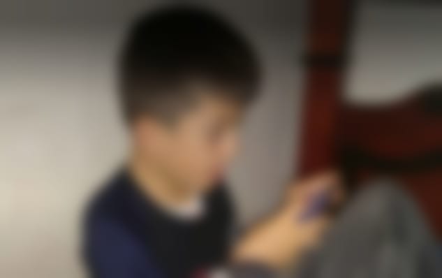 "No fue una bala perdida": papá de niño muerto por un disparo en Bosa 1 "No fue una bala perdida": papá de niño muerto por un disparo en Bosa El papá del niño de 9 años, que murió tras un disparo en la cabeza en la localidad de Bosa, habló recientemente sobre los que sucedió sobre su pequeño hijo.
