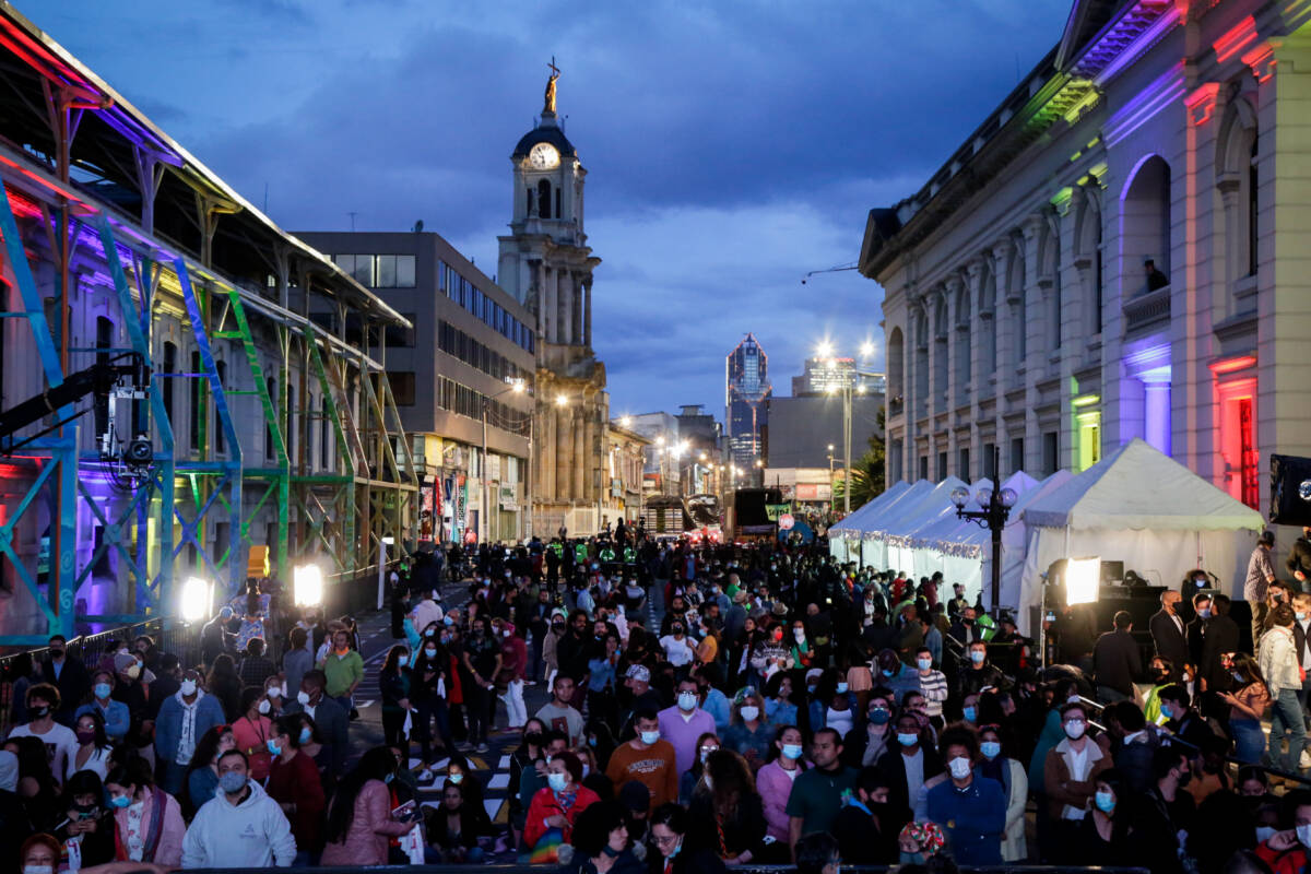 ¡El Festival de Música del Pacífico Petronio Álvarez llega a Bogotá! 1 ¡El Festival de Música del Pacífico Petronio Álvarez llega a Bogotá! El Festival de Música del Pacífico Petronio Álvarez, que llega a su edición número 26, llegará esta semana a Bogotá, con el propósito de contagiar al país con todo su sabor y legado.