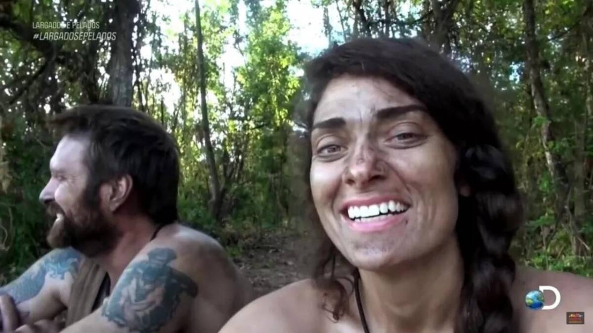 Participante de 'Supervivencia al desnudo' fue encontrada muerta 1 Participante de 'Supervivencia al desnudo' fue encontrada muerta A sus 35 años, encuentran el cuerpo de Melanie Rauscher, quien concursó en el reality show de Discovery Channel, 'Supervivencia al desnudo'.