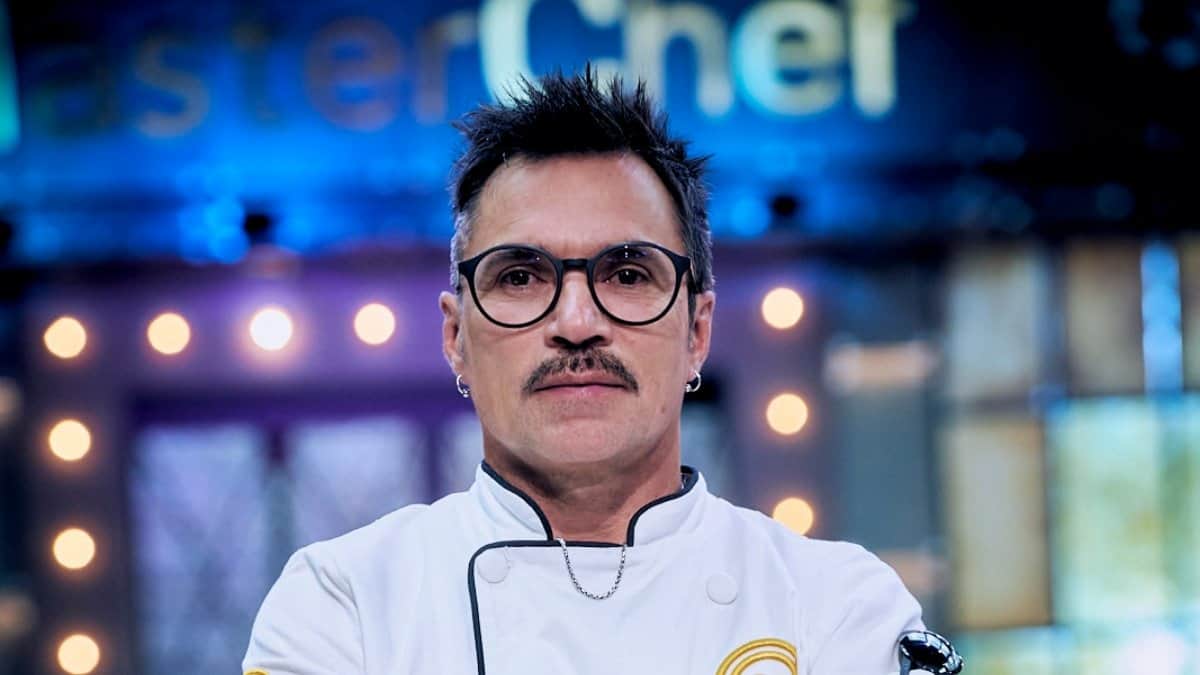 Así es Perrohachepe, el restaurante de Ramiro Meneses en Bogotá Ramiro Meneses ya inauguró el restaurante que montó con el premio que se ganó en ‘MasterChef Celebrity’. ¿Quieren ir? Les contamos cuánto valen los platos.