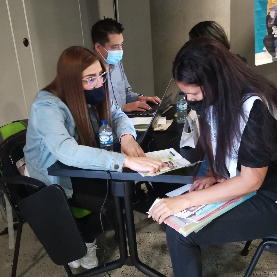 Vuélvase un ‘ducho’ buscando 'camello' Si conseguir trabajo se le convirtió en un objetivo difícil de cumplir, esta información será de su interés. La fundación Forge está entregando 300 becas para que jóvenes colombianos, de escasos recursos, mejoren sus habilidades personales y laborales con el fin de acceder a un empleo formal y tengan éxito. Le contamos cómo podrá acceder.&nbsp;