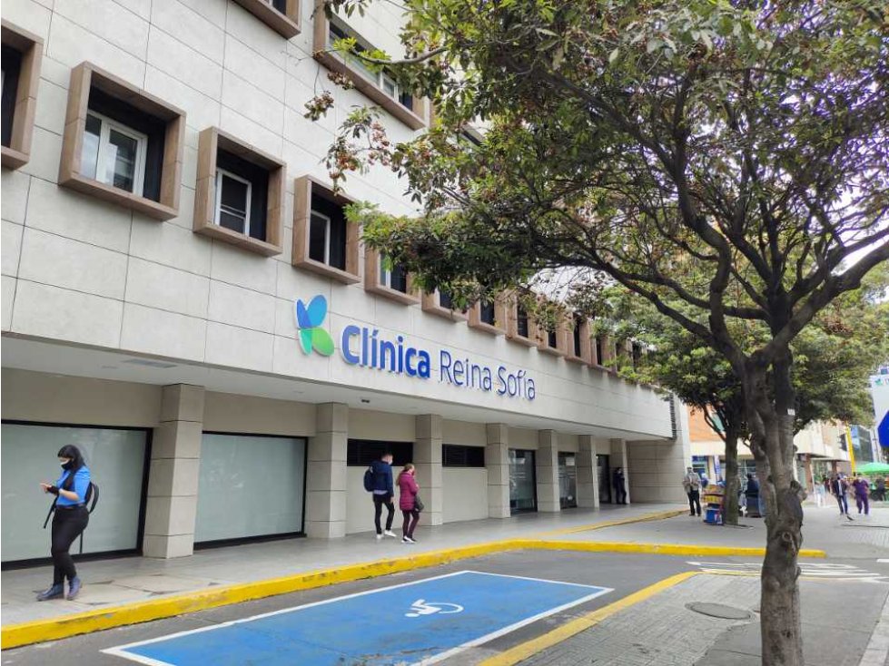 Pillos hurtaron reloj Rolex de 150 millones a pareja de turistas que acababa de llegar a Bogotá 1 Pillos hurtaron reloj Rolex de 150 millones a pareja de turistas que acababa de llegar a Bogotá Una pareja de turistas estadounidenses que acababan de llagar a la ciudad de Bogotá para pasar su luna de miel, fueron atracados por unos bandidos que les hurtaron un lujoso reloj Rolex avaluado en más de 150 millones de pesos.