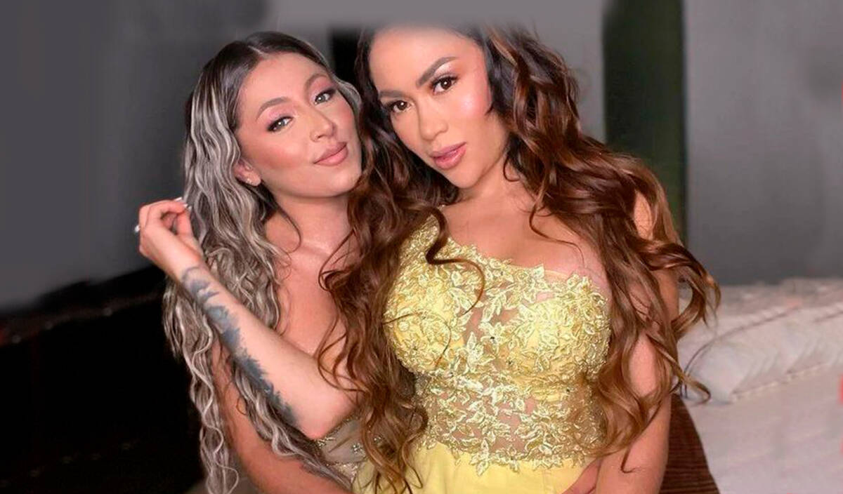 Novia de la Epa Colombia la sorprendió con tremendo regalo Daneidy Barrera Rojas, más conocida como 'Epa Colombia’ en sus redes sociales, publicó el lindo detalle que le dio su nova Karol Samantha en el día de su cumpleaños número 26.