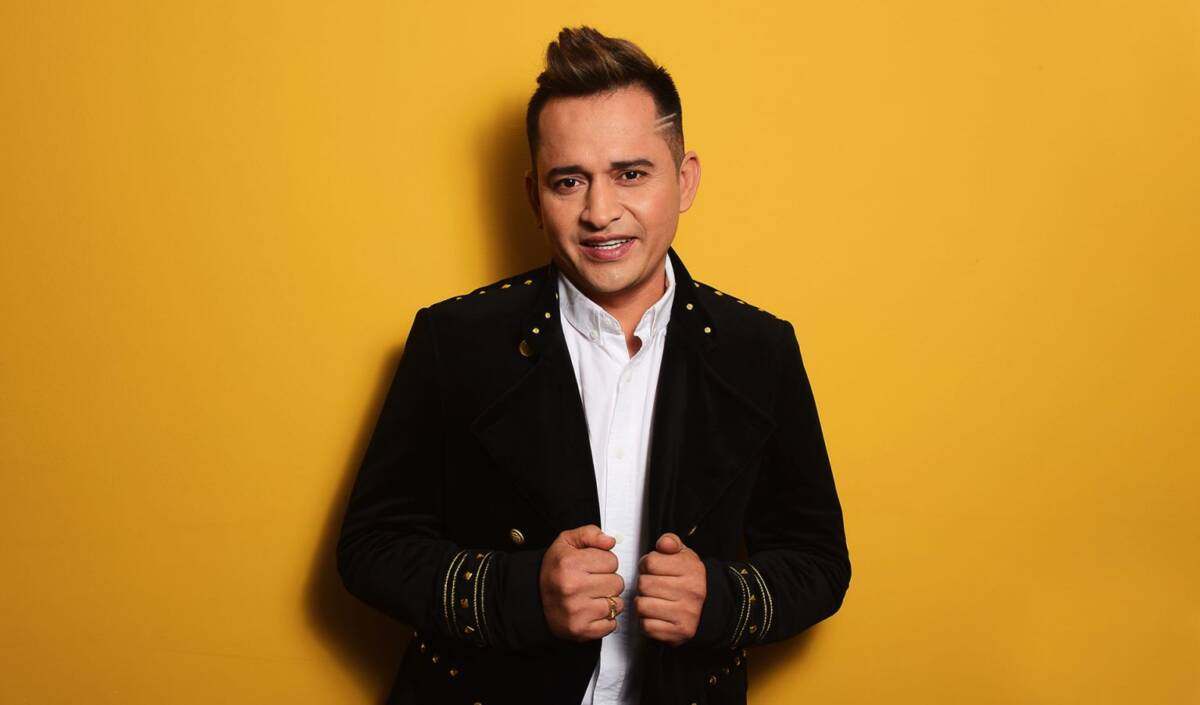 Karen, la víctima fatal del choque en el que está involucrado el cantante Freddy Burbano El famoso cantante de música popular Freddy Burbano quedó metido en tremendo enredo judicial tras un aparatoso accidente que dejó sin vida a una joven de 22 años. El intérprete de ‘De qué me presumes’ estaría involucrado en el hecho, que además dejó a cuatro personas más heridas la madrugada de ayer en Puente Aranda.