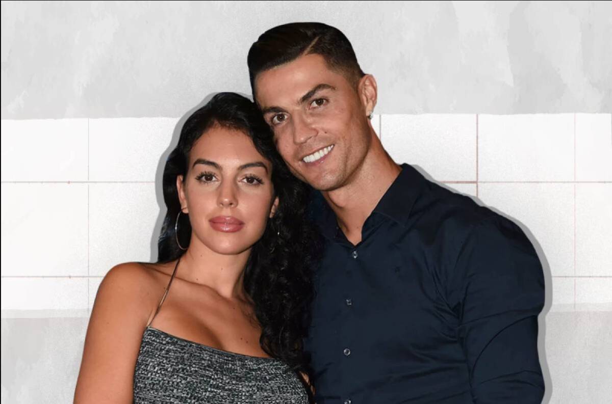 ¿Cristiano Ronaldo va por Messi? Le hace fuerza a Argentina en el Mundial El futbolista Cristiano Ronaldo, quien se sintió frustrado tras no haber podido llegar a la final del Mundial Catar 2022 con su equipo Portugal, a través de un video en el que aparece con su esposa, Georgina Rodríguez, confesaron que sienten un profundo amor por el país Argentina.