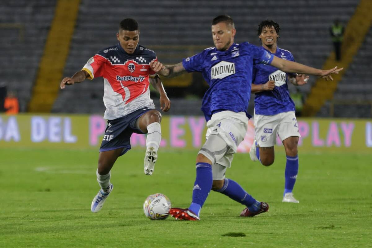 Millos goleó y quedó a un paso de las semifinales de Copa Millonarios hizo la tarea este miércoles en la noche en el estadio El Campín y derrotó 3-0 a Fortaleza, el único sobreviviente de la B, en el partido de ida de los cuartos de final de la Copa BetPlay 2022.