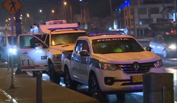 Asesinan a notario en el barrio Normandía 1 Asesinan a notario en el barrio Normandía Las autoridades confirmaron que en las últimas horas asesinaron al notario 76 de Bogotá, en el barrio Normandía, en la localidad de Engativá.