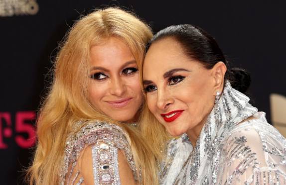 Falleció Susana Dosamaente, la mamá de Paulina Rubio La actriz Susana Dosamaentes, madre de la cantante Paulina Rubio, falleció este 2 de julio, a sus 74 años, en el estado de Florida, Estados Unidos.