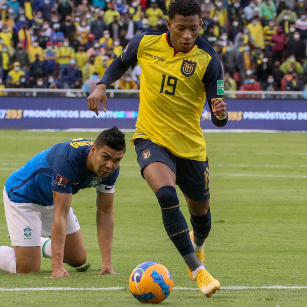 Ahora es Perú el que busca dejar sin Mundial a Ecuador 2 Ahora es Perú el que busca dejar sin Mundial a Ecuador Un mes después de su eliminación del Mundial en el repechaje, Perú no se da por vencida en sus aspiraciones de ir a Catar. Esta vez, por medio del escritorio, buscará dejar sin Copa del Mundo a Ecuador.