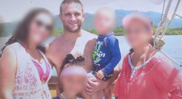 ¡Qué horror! Un policía asesinó a seis familiares y luego se quitó la vida 1 ¡Qué horror! Un policía asesinó a seis familiares y luego se quitó la vida Un policía asesinó a su mamá, su esposa, tres hijos menores de edad y un hermano, a quienes buscó en distintas viviendas.