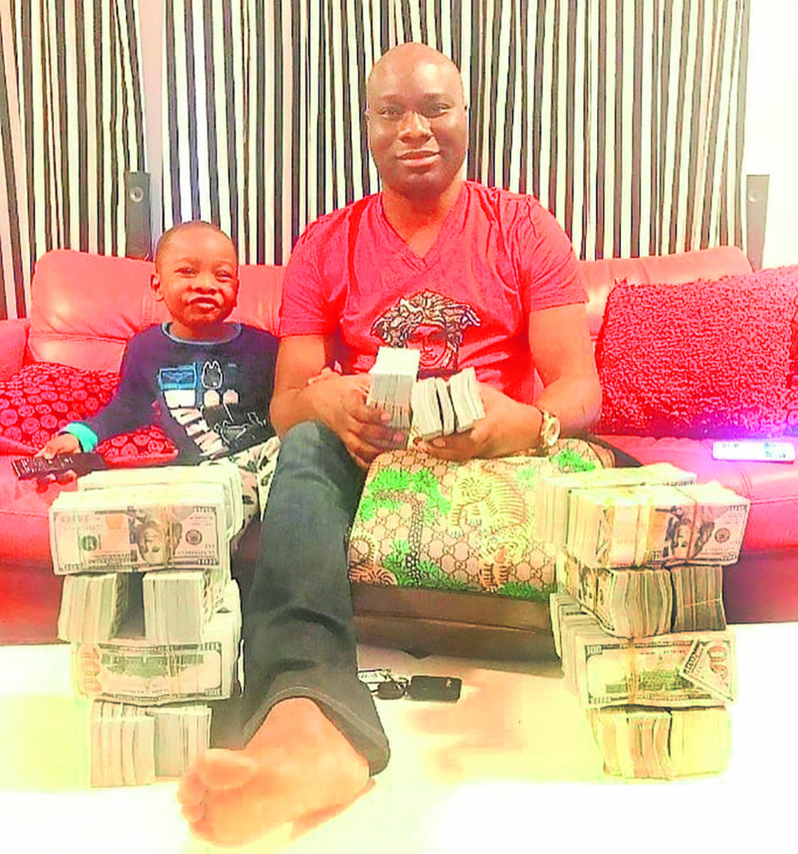 El auténtico ‘Ricky Ricón’ africano 1 El auténtico ‘Ricky Ricón’ africano África es, sin duda, un continente lleno de contrastes, pues pese a ser rico en recursos naturales y minerales, allí se concentran los más altos índices de pobreza y subdesarrollo del mundo.