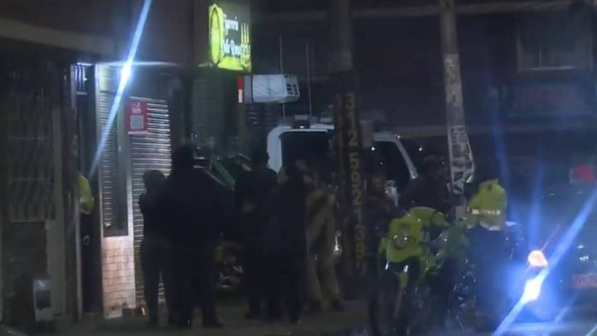Encuentran a niño de 12 años con un disparo en la cabeza en Kennedy 2 Encuentran a niño de 12 años con un disparo en la cabeza en Kennedy En las horas de la noche de este martes, un niño de tan solo 12 años de edad fue encontrado en su casa con un disparo en la cabeza. El trágico hecho se presentó en el barrio Roma.