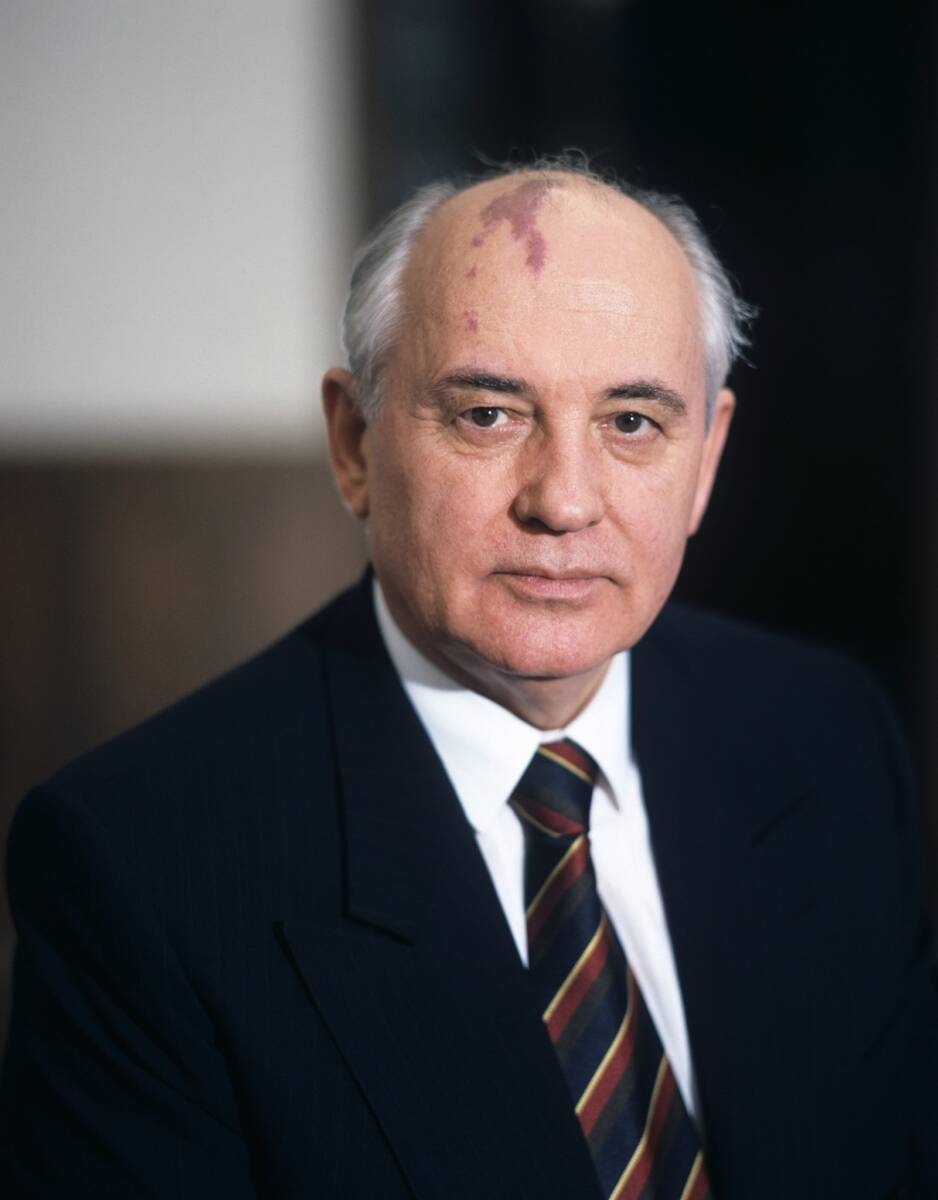 Murió el último líder la Unión Soviética, Mijaíl Gorbachov A sus 91 años murió Mijaíl Gorbachov, el último líder de la Unión de República Socialista Soviética, la URSS. Su deceso se produjo tras una larga enfermedad. Su fallecimiento lo confirmó el Hospital Clínico Central (TSKB) de Moscú.