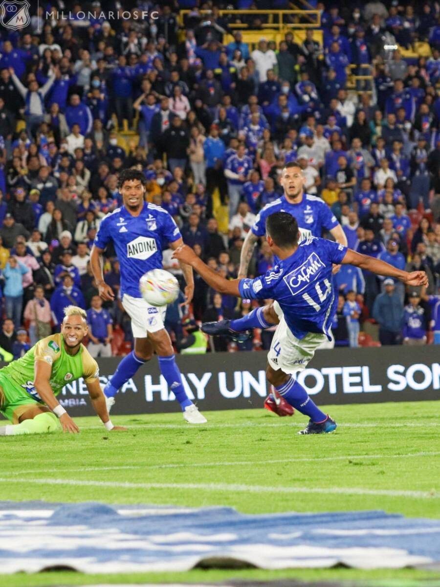 Millos está imparable: le ganó a Jaguares y sigue de líder Millonarios está inspirado en la liga y sigue ratificando que está inspirado. Este sábado en el estadio el Campín el equipo embajador venció 2 a 0 a jaguares y sigue de líder en la tabla.