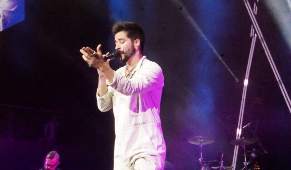 Camilo anuncia el lanzamiento de un nuevo álbum &nbsp;'De adentro pa afuera' es el nombre que llevará el tercer álbum de la nueva etapa artística de Camilo, la cual estará disponible a partir de la próxima semana.