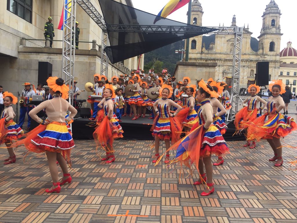 Prográmese para la muestra cultural que se hará en la posesión de Gustavo Petro El próximo domingo 7 de agosto se hará la posesión oficial del presidente Gustavo Petro, la cual tendrá la primera participación ciudadana en la historia de Colombia.