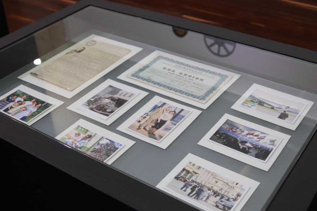 Se abre exposición con fotos inéditas de la Bogotá de hace 80 años Con la exposición 'Bogotá revelada 1932 -1949: la visión de ciudad en la colección Trujillo Gómez y Martínez Cárdenas', el Archivo de Bogotá revela piezas inéditas de una de las firmas más relevantes en el desarrollo arquitectónico del país.