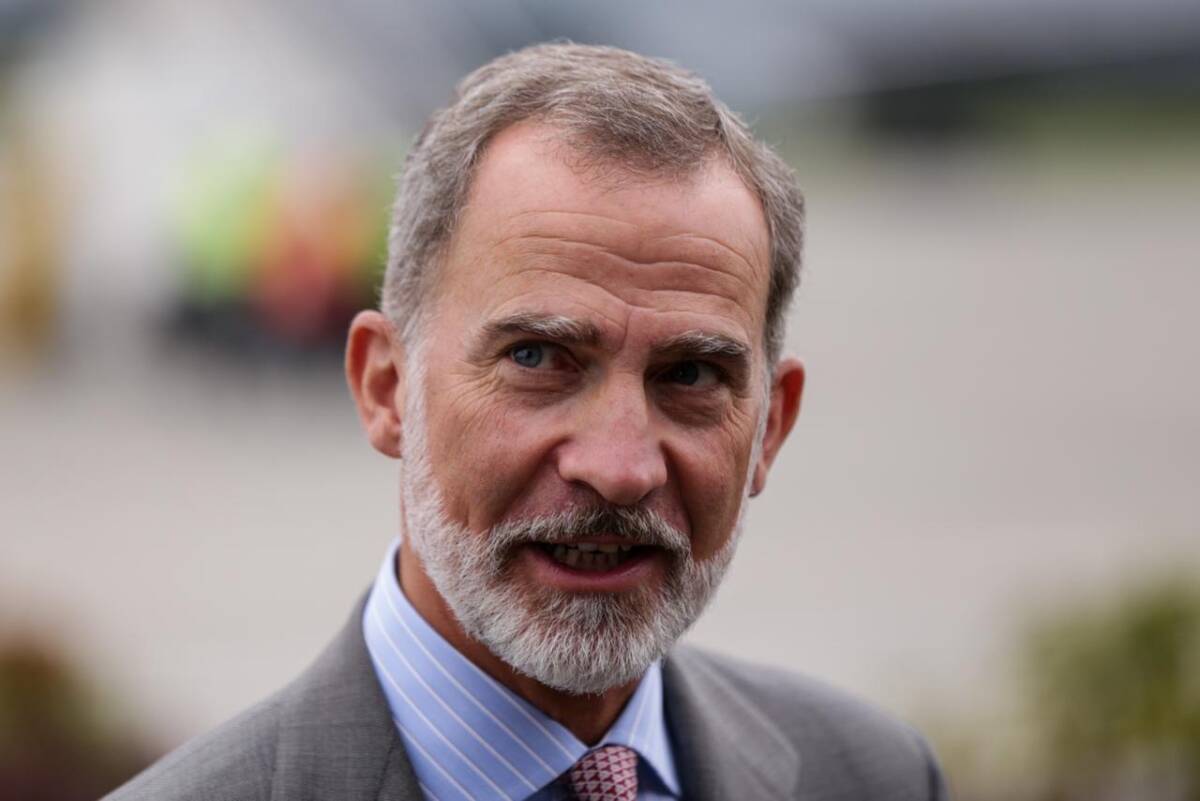 El Rey Felipe VI de España llega a la posesión de Gustavo Petro Acompañado por el ministro de Asuntos Exteriores, Unión Europea y Cooperación, José Manuel Albares y el Jefe de la Casa de SM el Rey, Jaime Alfonsín, llega a Bogotá el Rey de España.