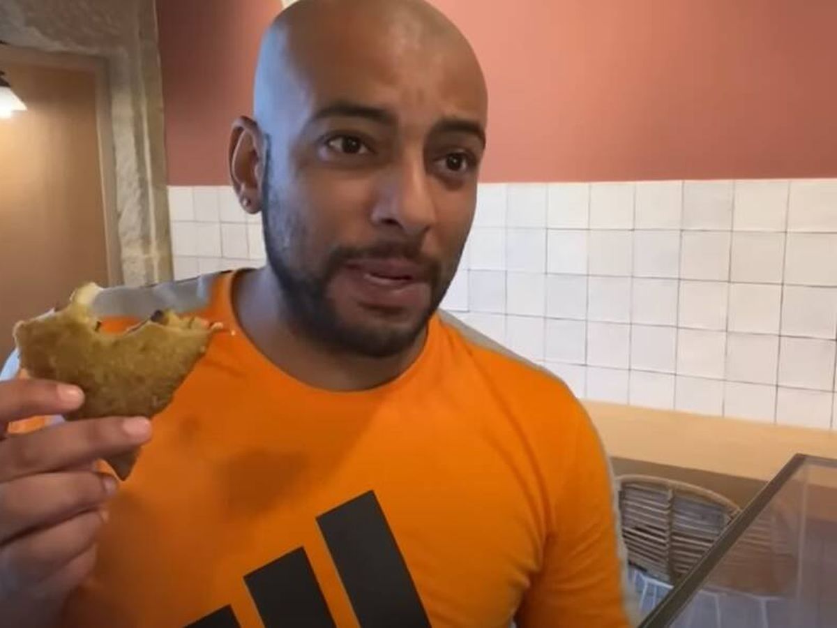 ¡Descarado! Youtuber arremetió contra restaurante que le cobró la cuenta El hecho se presentó en España, con un video que rápidamente se hizo viral por parte del youtuber Borja Escalona, quien se enfureció con una empleada de un restaurante.