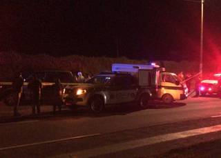 Masacre en Bogotá: cuatro muertos dentro de una camioneta en la Autonorte 1 Masacre en Bogotá: cuatro muertos dentro de una camioneta en la Autonorte En horas de la noche de ayer las autoridades hicieron un macabro hallazgo cuando fueron alertadas por la comunidad sobre una camioneta estacionada en la Autopista Norte con Calle 223. Cuando los uniformados se dirigieron a verificar la información, encontraron al interior del vehículo los cuerpos sin vida de tres hombres y una mujer.