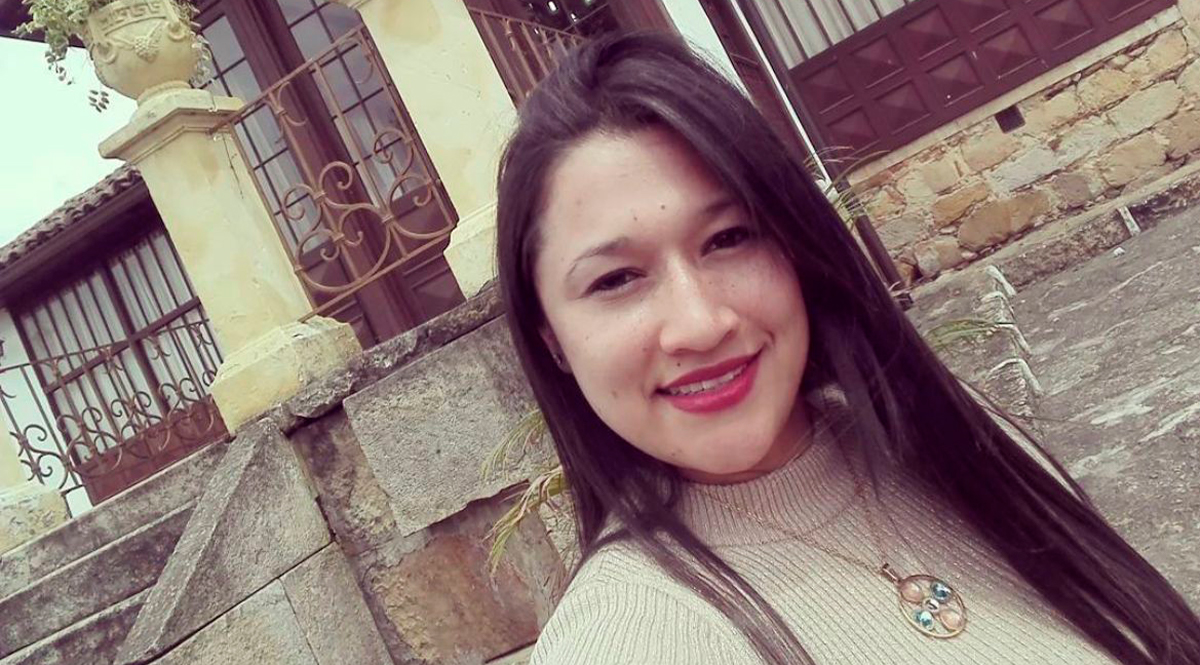 Luto en Q'HUBO por partida de Carolina Rodríguez 2 Luto en Q'HUBO por partida de Carolina Rodríguez Con profundo dolor y tristeza, Q'HUBO Bogotá conoció la lamentable noticia de la muerte de la periodista Carolina Rodríguez, quien trabajó durante tres años en este medio de comunicación cubriendo la fuente de judicial.