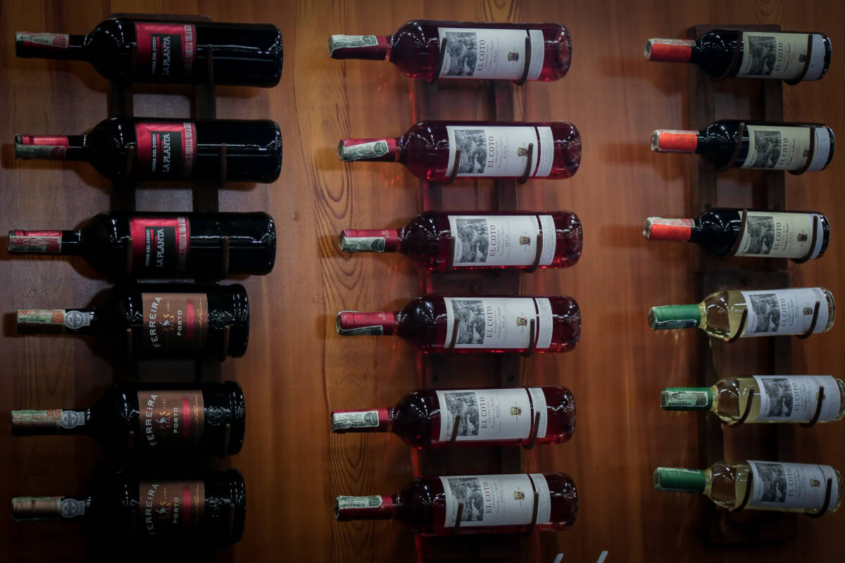 Todo lo que necesita saber sobre Expovinos 2022 El Gran Salón de Corferias en Bogotá volverá a convertirse en el punto de encuentros de los amantes del vino, con la edición número 17 de Expovinos, la feria más concurrida de América Latina, en su género.