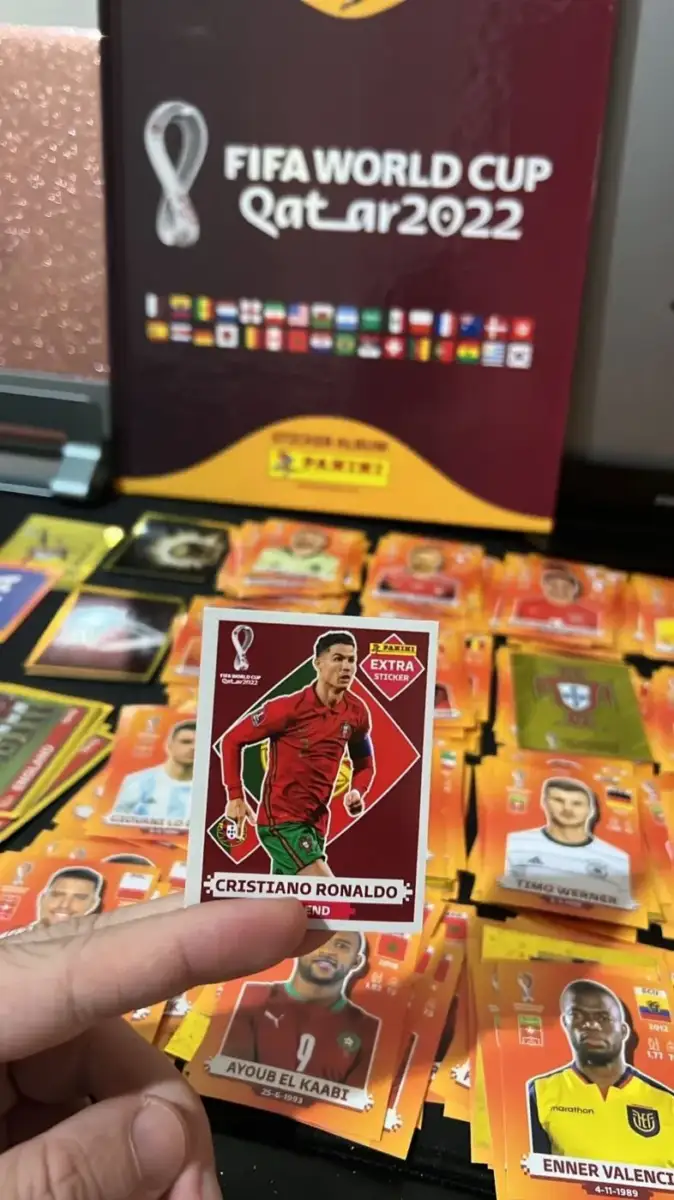 Cuidado con las estafas alrededor del álbum del mundial de Qatar 1 Cuidado con las estafas alrededor del álbum del mundial de Qatar Desde hace algunos días, para muchos, se empezó a vivir el Mundial de Fútbol Qatar 2022 con el lanzamiento del álbum oficial de este certamen y la búsqueda de las láminas más difíciles de conseguir.