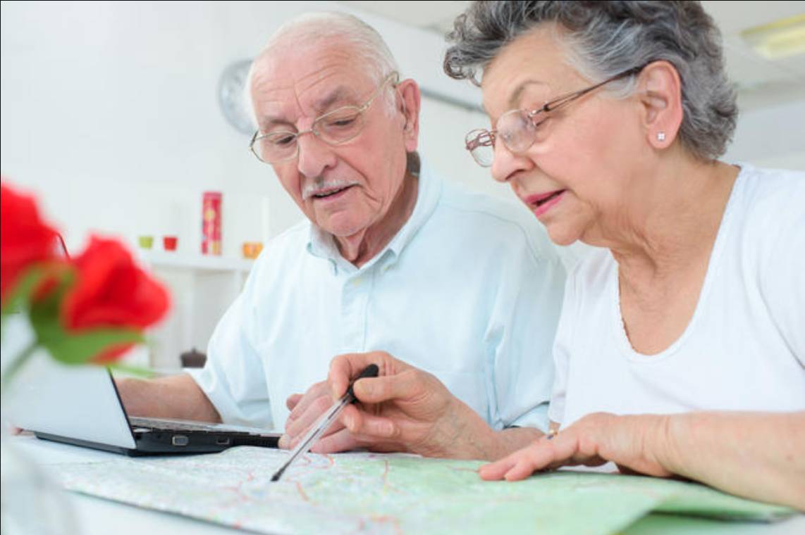 Banco Caja Social brinda información financiera para la vida como pensionado Obtenga información del portafolio pensional del Banco ingresando a https://www.subancoamigo.com/campanas/amigo-pensionado