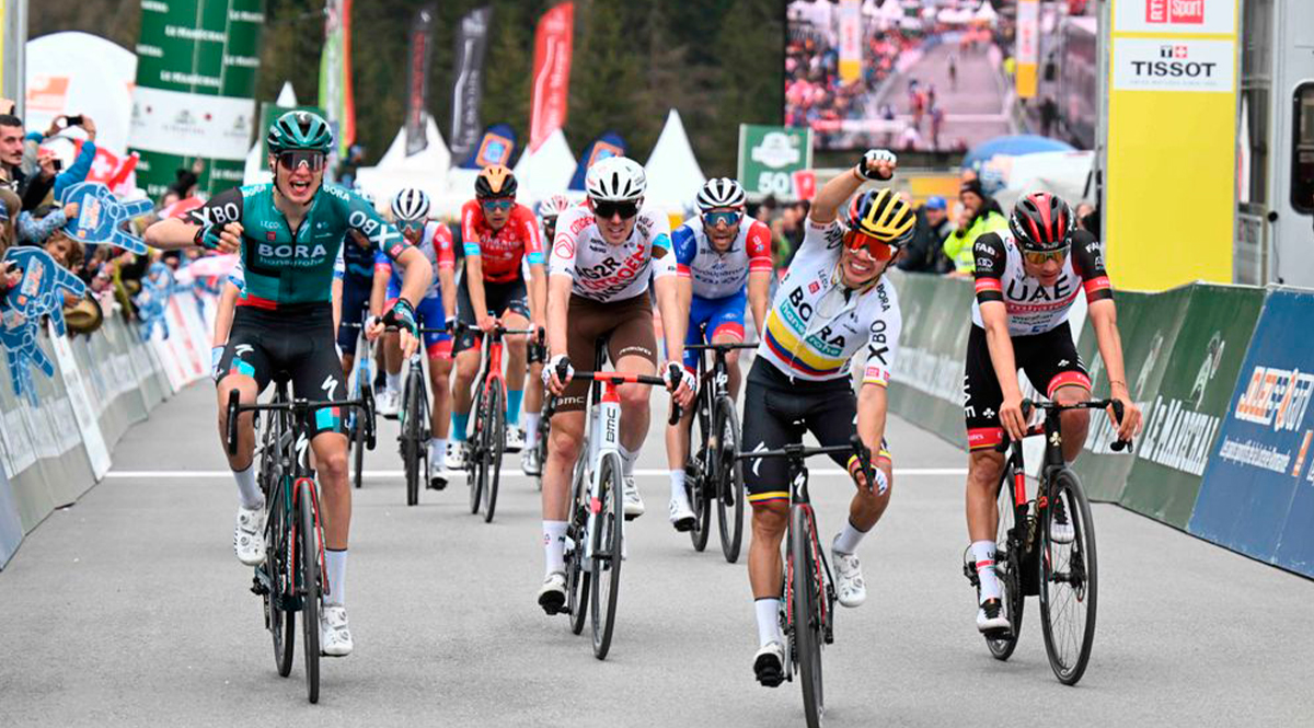 Higuita voló y ganó la tercera etapa del Tour de Polonia 1 Higuita voló y ganó la tercera etapa del Tour de Polonia Qué gran temporada la de Sergio Higuita. El pedalista colombiano, figura del equipo Bora, no se cansa de sacar buenos resultados a nivel competitivo. Este lunes, por ejemplo, el corredor antioqueño se quedó con la victoria de la tercera etapa del Tour de Polonia.