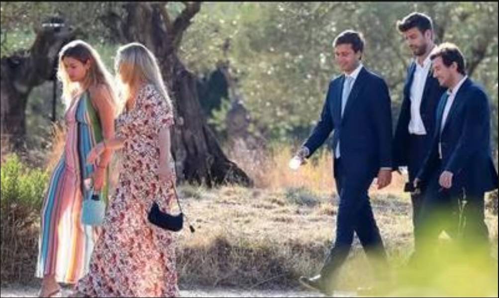 ¿Novia de Piqué estaría embarazada? En redes sociales y varios medios internacionales se ha difundido el rumor de que la nueva novia del jugador de fútbol Gerald Piqué podría estar embarazada.