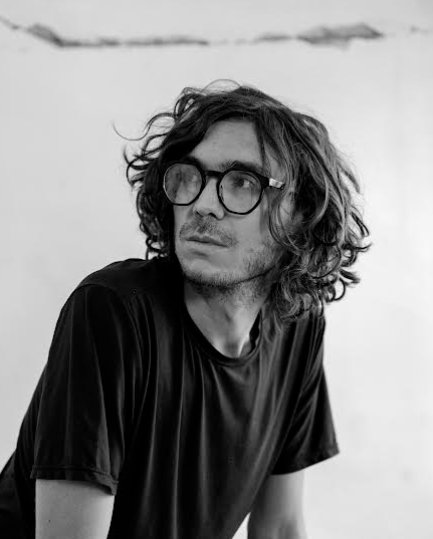 Plataformas de streaming le siguen apostando al talento colombiano 1 Plataformas de streaming le siguen apostando al talento colombiano El creador, guionista y director colombiano Mauricio Leiva Cock se unirá a Prime Video para generar contenido exclusivo para esta plataforma de streaming.