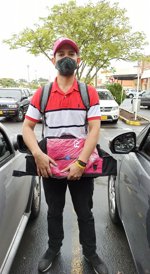 Con una app a lo Uber dan camello Renovarse fue una de las tareas obligatorias para cientos de comercios a nivel mundial por cuenta del COVID, y Colombia no fue la excepción. Mr. Fix, una empresa que nació en 2019 con el objetivo de ofrecer servicios varios a hogares y empresas, se vio alcanzada por la pandemia y le tocó cambiar o cambiar.