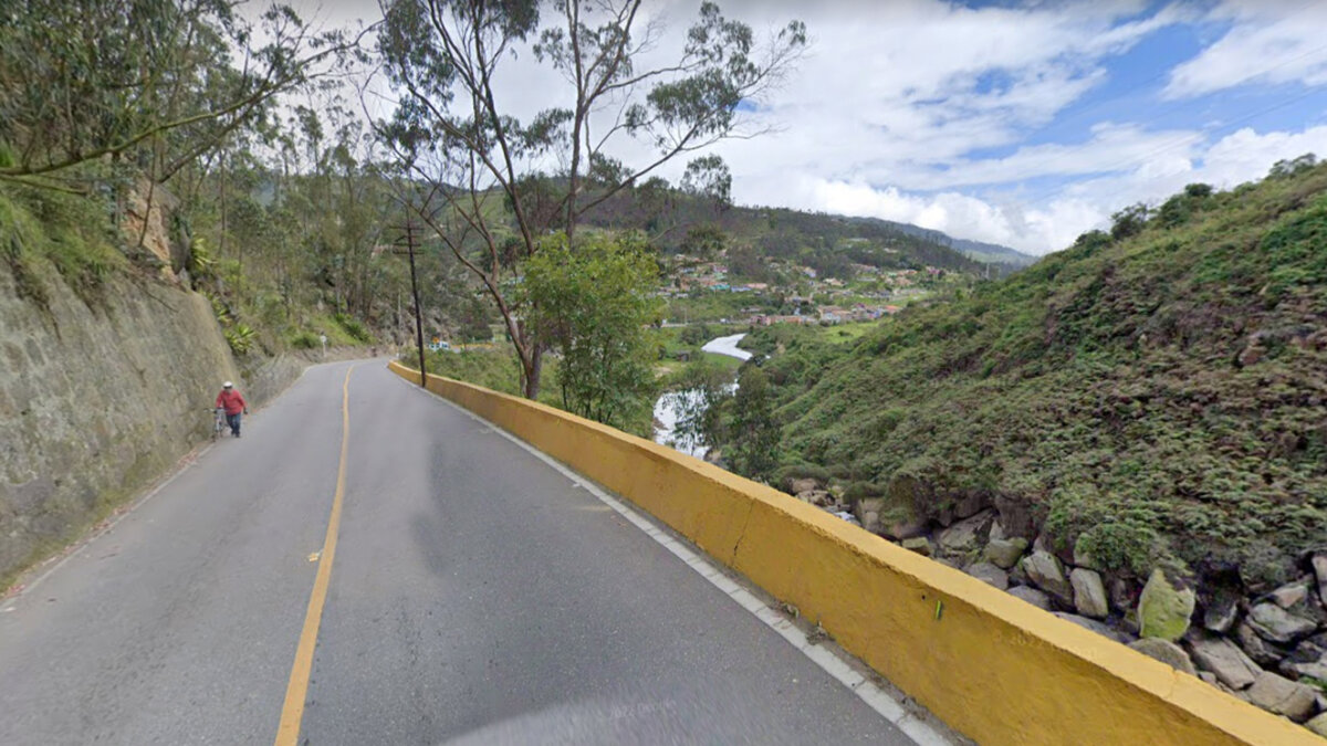 Encuentran otro cuerpo en el río Bogotá A 48 horas del hallazgo de un cuerpo sin vida en la estación de bombeo Muña, en el vecino municipio de Soacha y que este periódico registró, sobre la tarde del martes fue hallado otro cadáver en el mismo punto. Preocupa la aparición de cuerpos sin vida que emergen del cauce del río Bogotá a su paso por Soacha. ¿Qué está pasando?