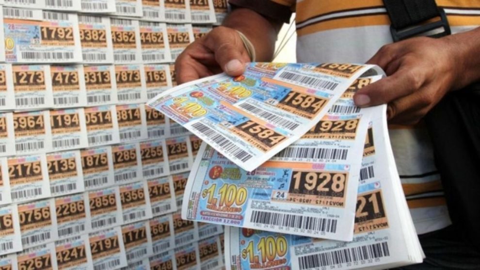 Ganador del chance reveló el secreto para lograrlo Un hombre asegura tener el secreto para lograr ganar las loterías, así como le pasó a él quien consiguió un millón de dólares en un sorteo.