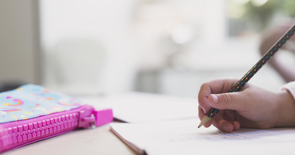 Hombre fue capturado luego de que niño le escribiera una carta a Dios relatando los abusos Un hombre fue capturado y condenado por los cargos de agresión sexual infantil, luego de que un niño que era víctima de sus abusos, les escribiera una carta a Dios relatando lo que le sucedía.
