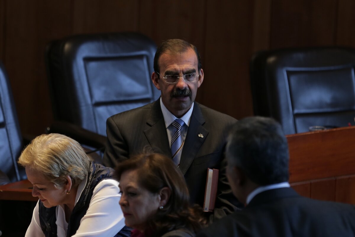 Los explosivos audios del general (r) Palomino que son claves para su condena Unos comprometedores y explosivos audios del general (r) Rodolfo Palomino, grabados en 2014 cuando este era el director de la Policía Nacional, serán las pruebas que presentará la Fiscalía en el juicio que se adelanta en su contra por el delito de tráfico de influencias.